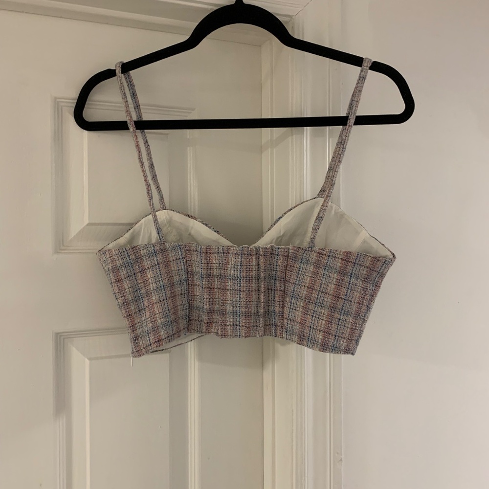 Crop Top - Picture 2 of 4